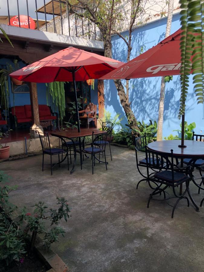 Dionisio Inn Antigua Екстериор снимка