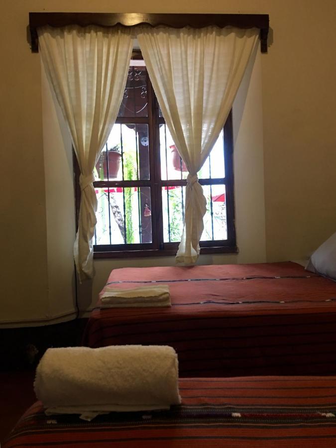 Dionisio Inn Antigua Екстериор снимка