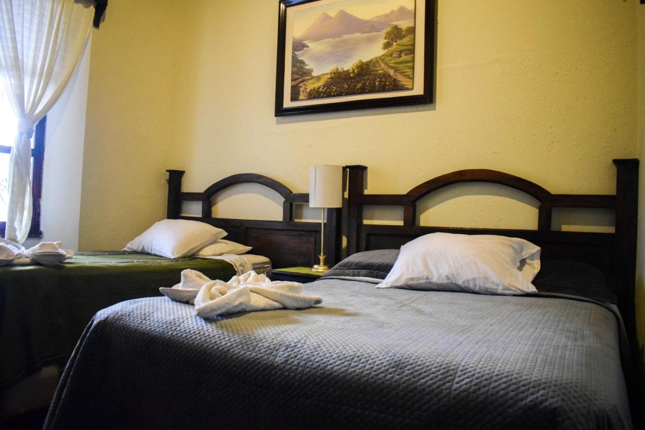 Dionisio Inn Antigua Екстериор снимка