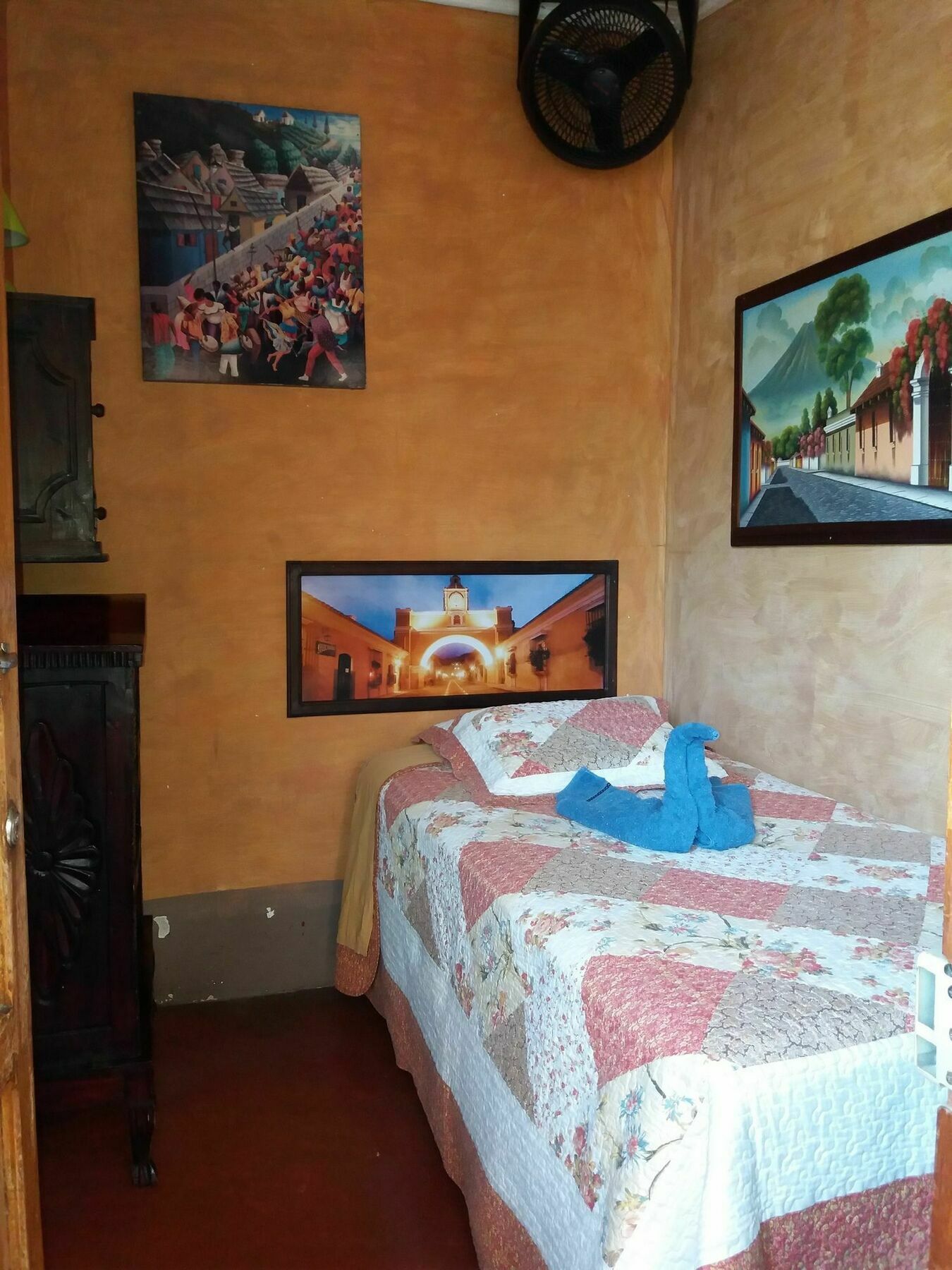 Dionisio Inn Antigua Екстериор снимка